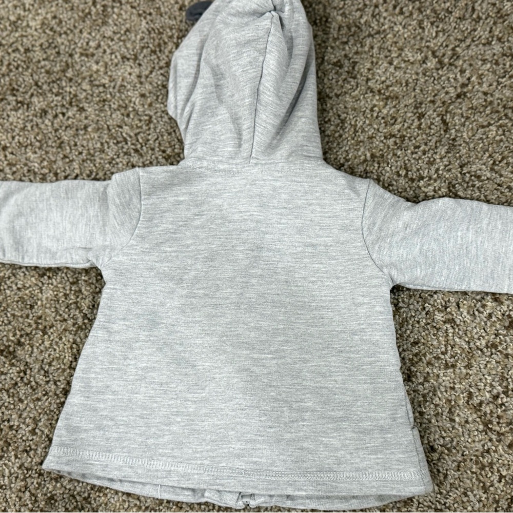 Panda Sweater - Picture 3 of 3